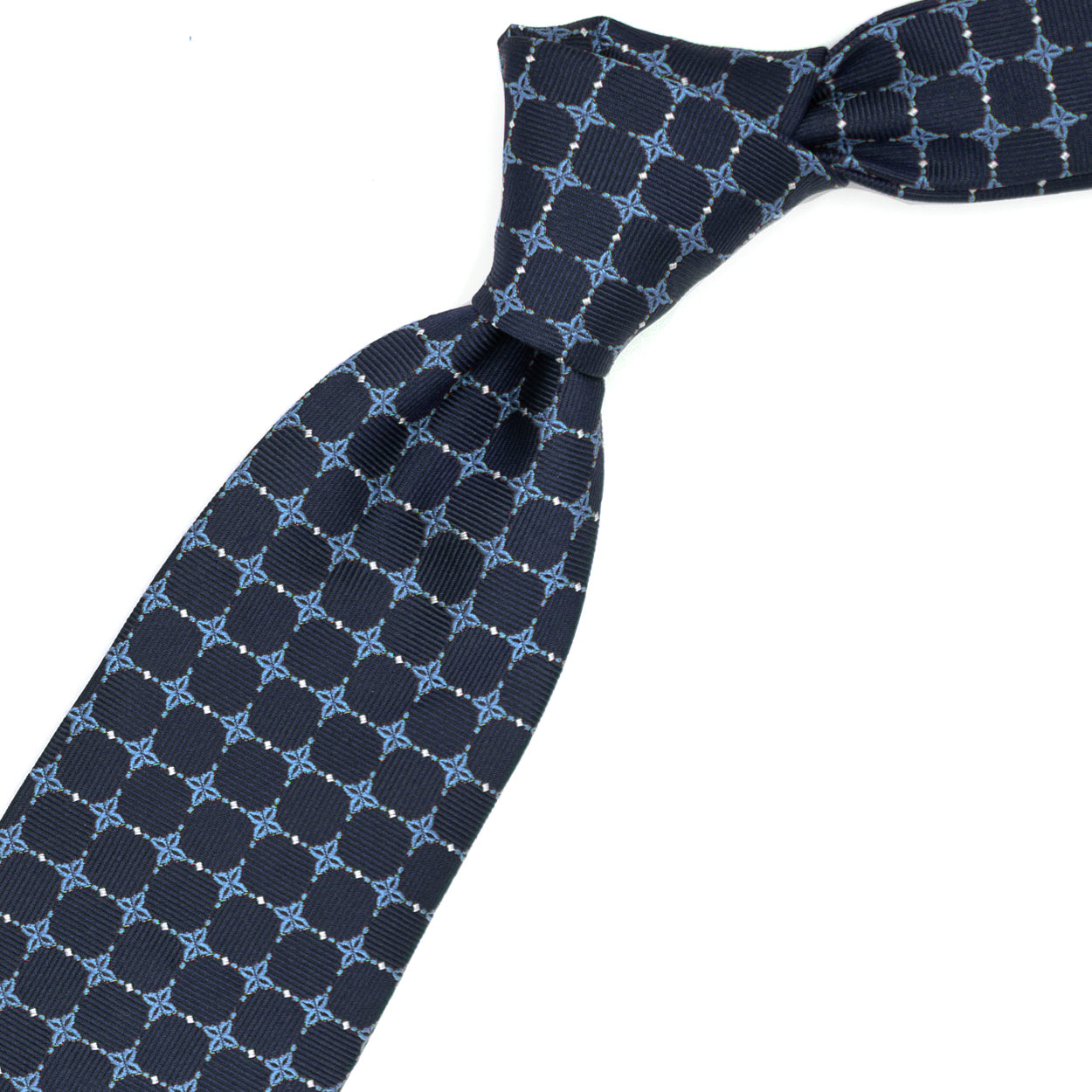 Cravatta blu con fiori azzurri e quadratini bianchi