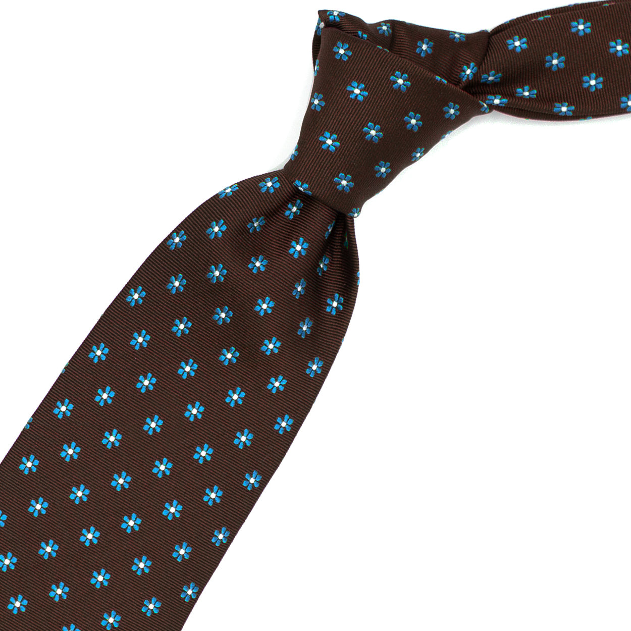 Cravatta marrone con fiori azzurri e pallini bianchi