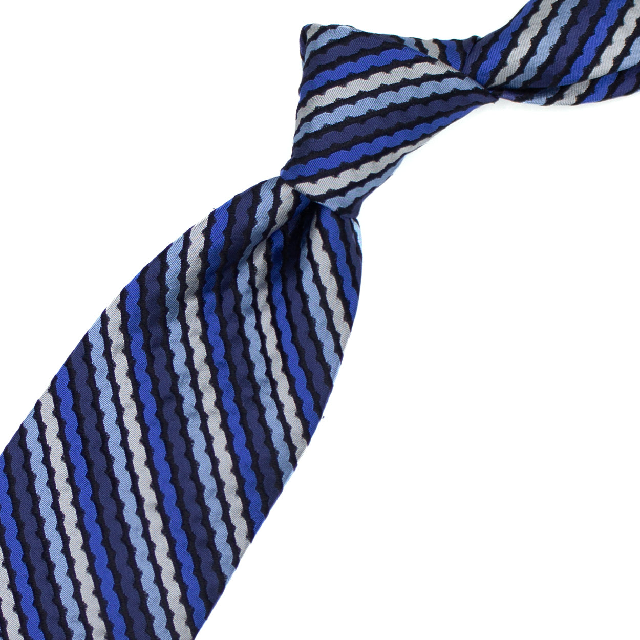 Cravatta blu con righe azzurre, blu, bluette e grigie