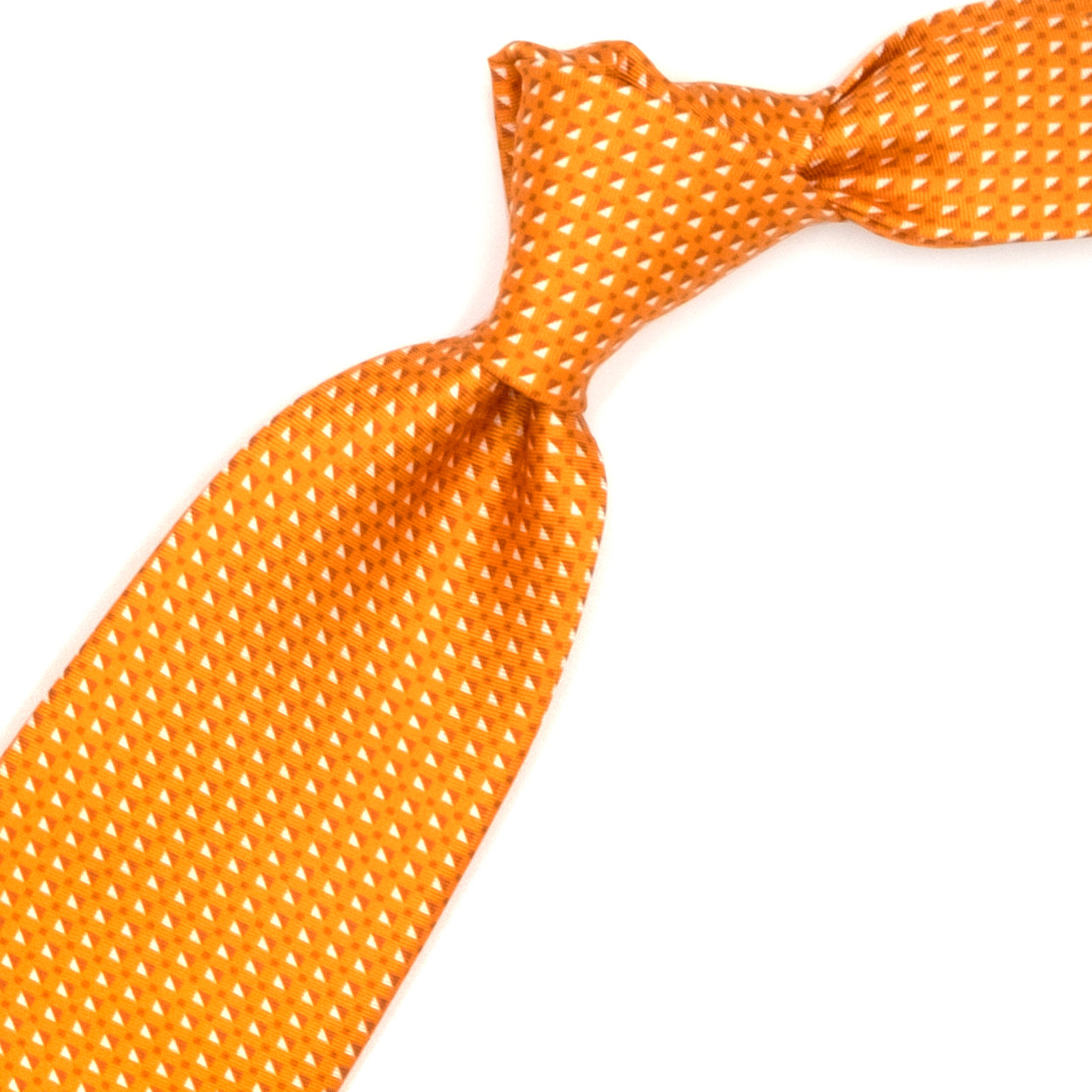 Cravatta arancione con pattern geometrico bianco e rosso