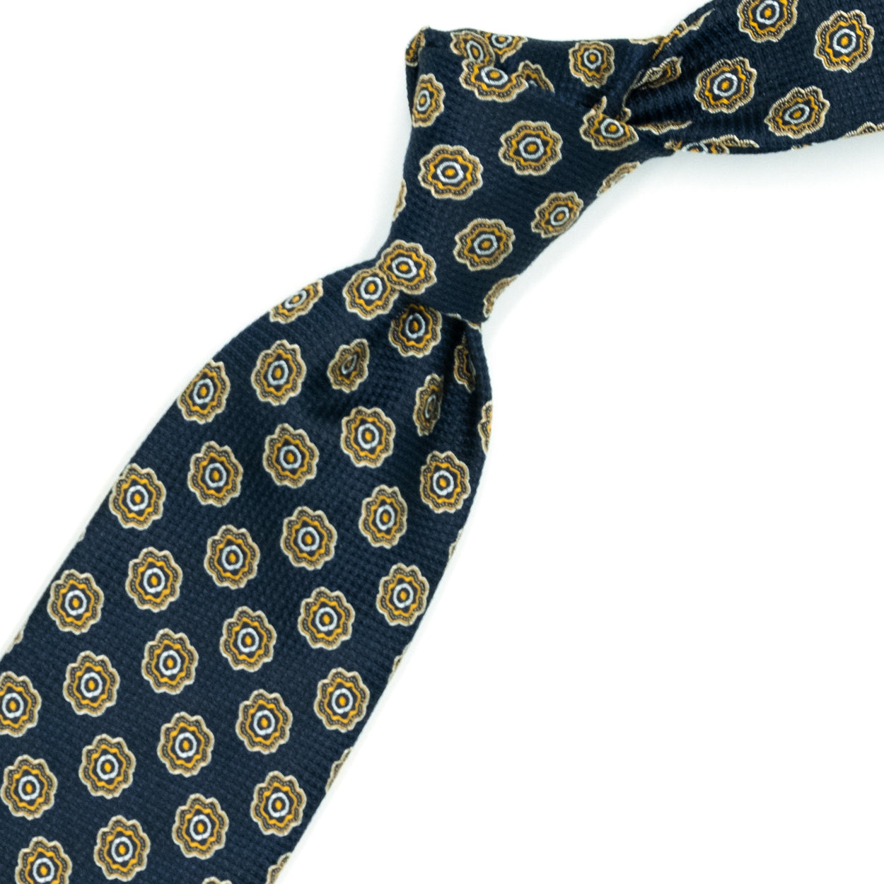 Cravatta blu con fiori gialli