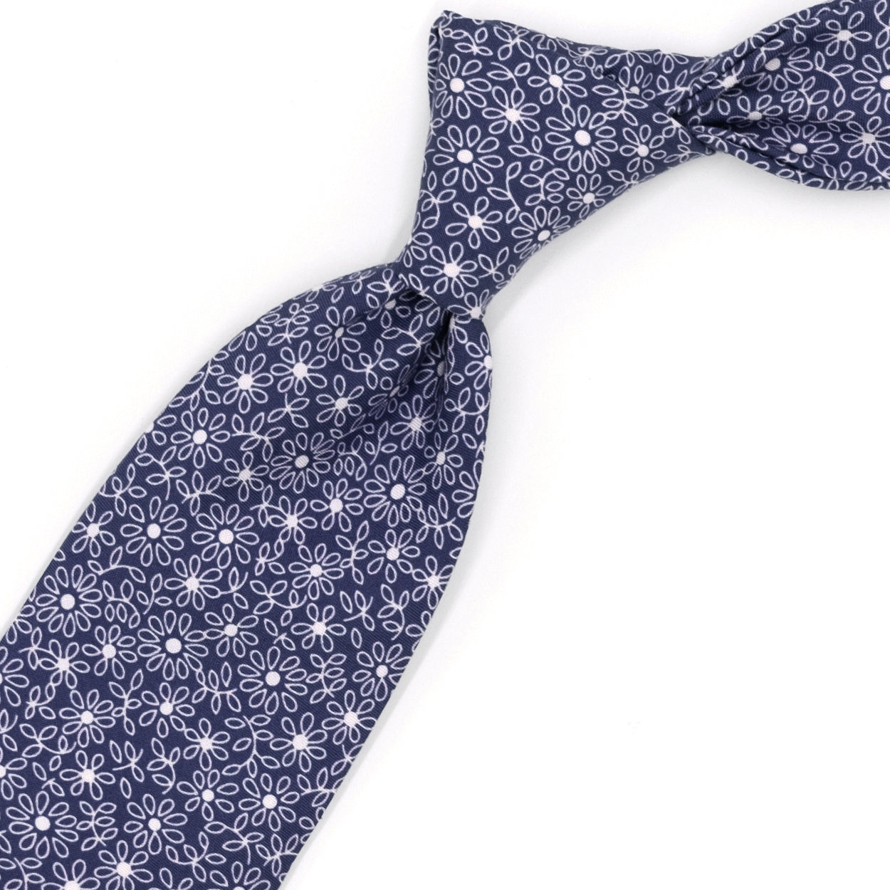 Cravatta blu con fiori bianchi